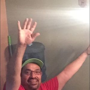 Meet your Posher, Patricio alabado